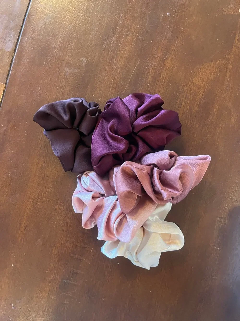 NEW 5 Elastic Scrunchie Hair Ties